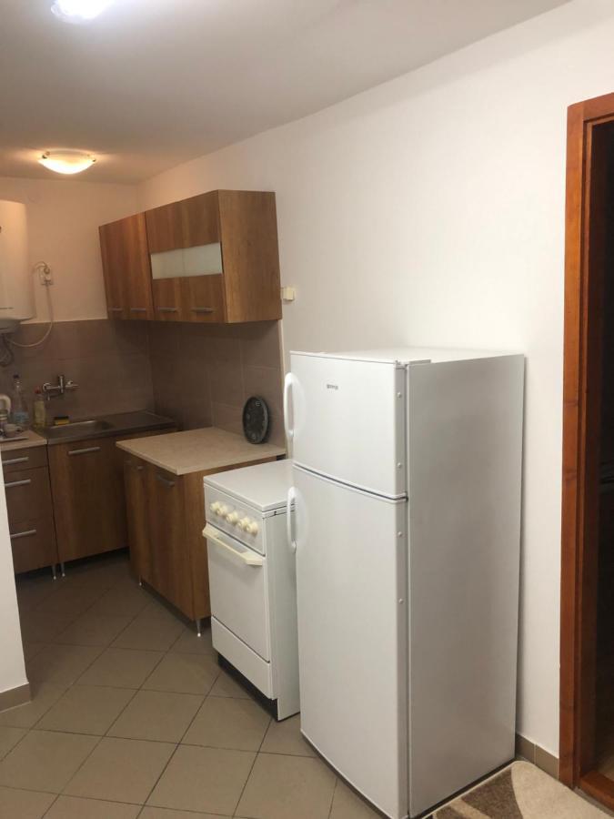 Apartament Agi Fogado Kisujszallas Zewnętrze zdjęcie
